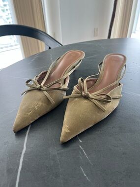 Zara Olive Green Pointed 1” Kitten Heels